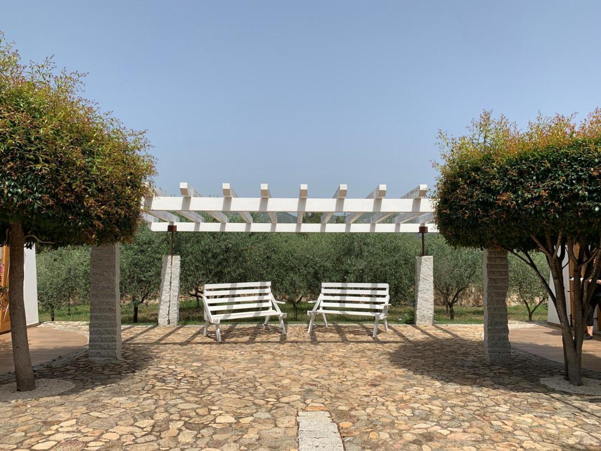 Relais Benemari Villa Синискола Екстериор снимка