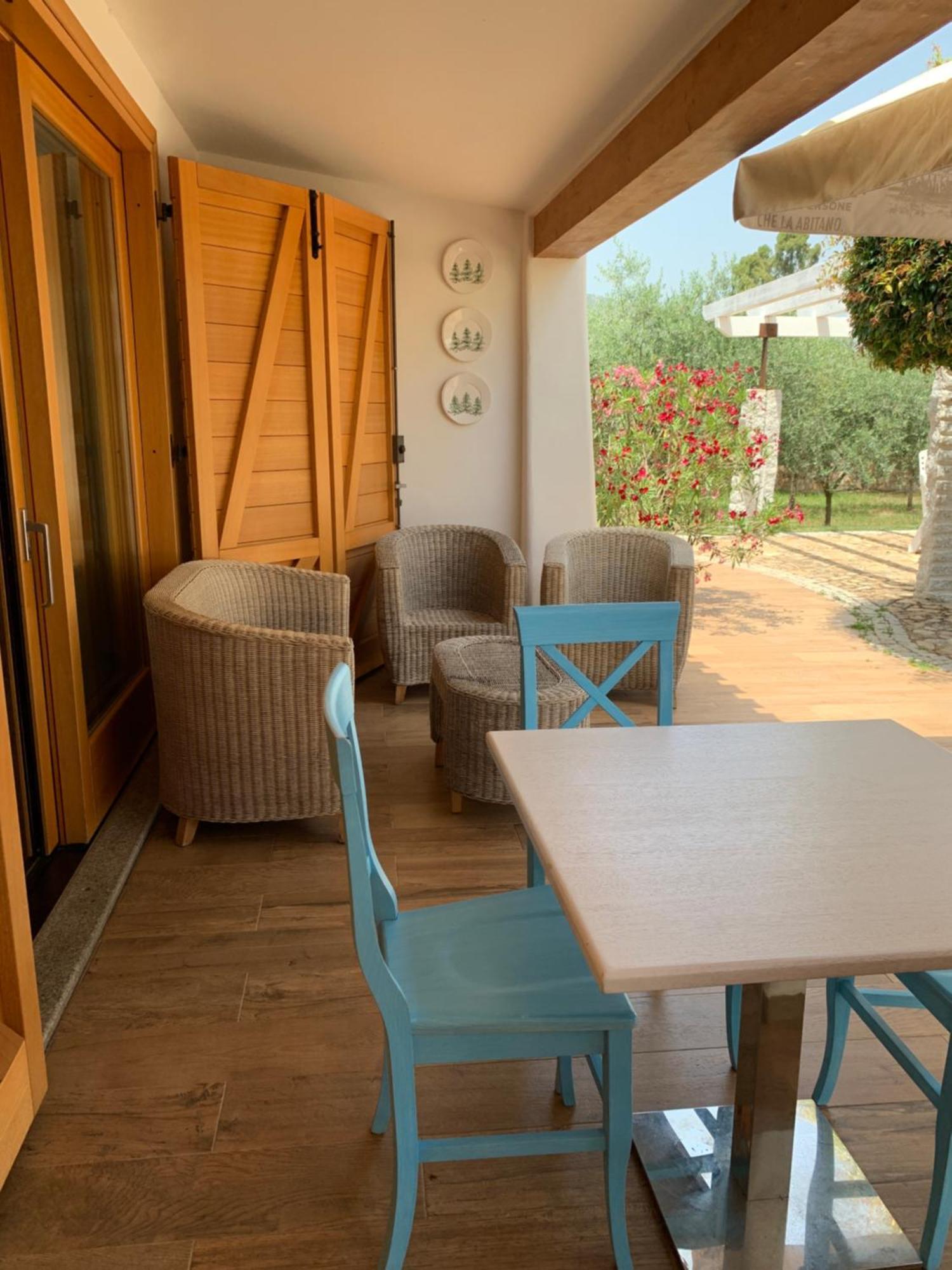 Relais Benemari Villa Синискола Екстериор снимка